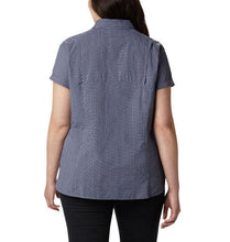 Load image into Gallery viewer, Blouse à Manches courtes Silver Ridge™ Taille Plus de Columbia
