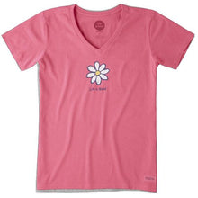 Charger l'image dans la galerie, T-shirt Classic Daisy Taille Plus de Life is Good
