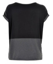 Load image into Gallery viewer, T-Shirt Carola Taille Plus de Carité
