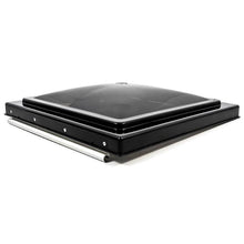 Load image into Gallery viewer, Couvercle de ventilation Camco-CampingMart
