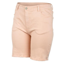 Load image into Gallery viewer, Bermuda Vicky Taille Plus de Lola Jeans
